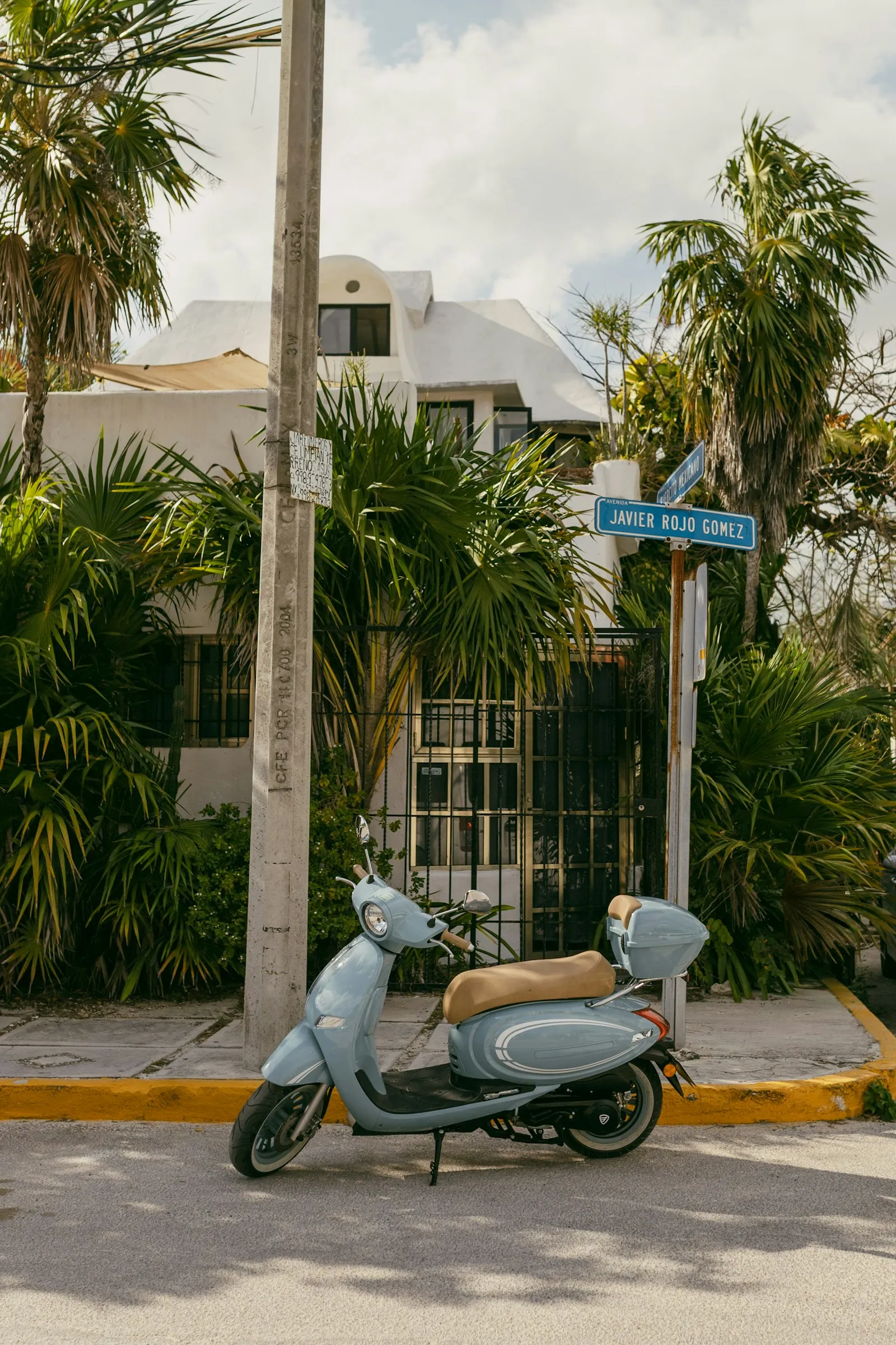 Einen Roller mieten und fahren auf Bali