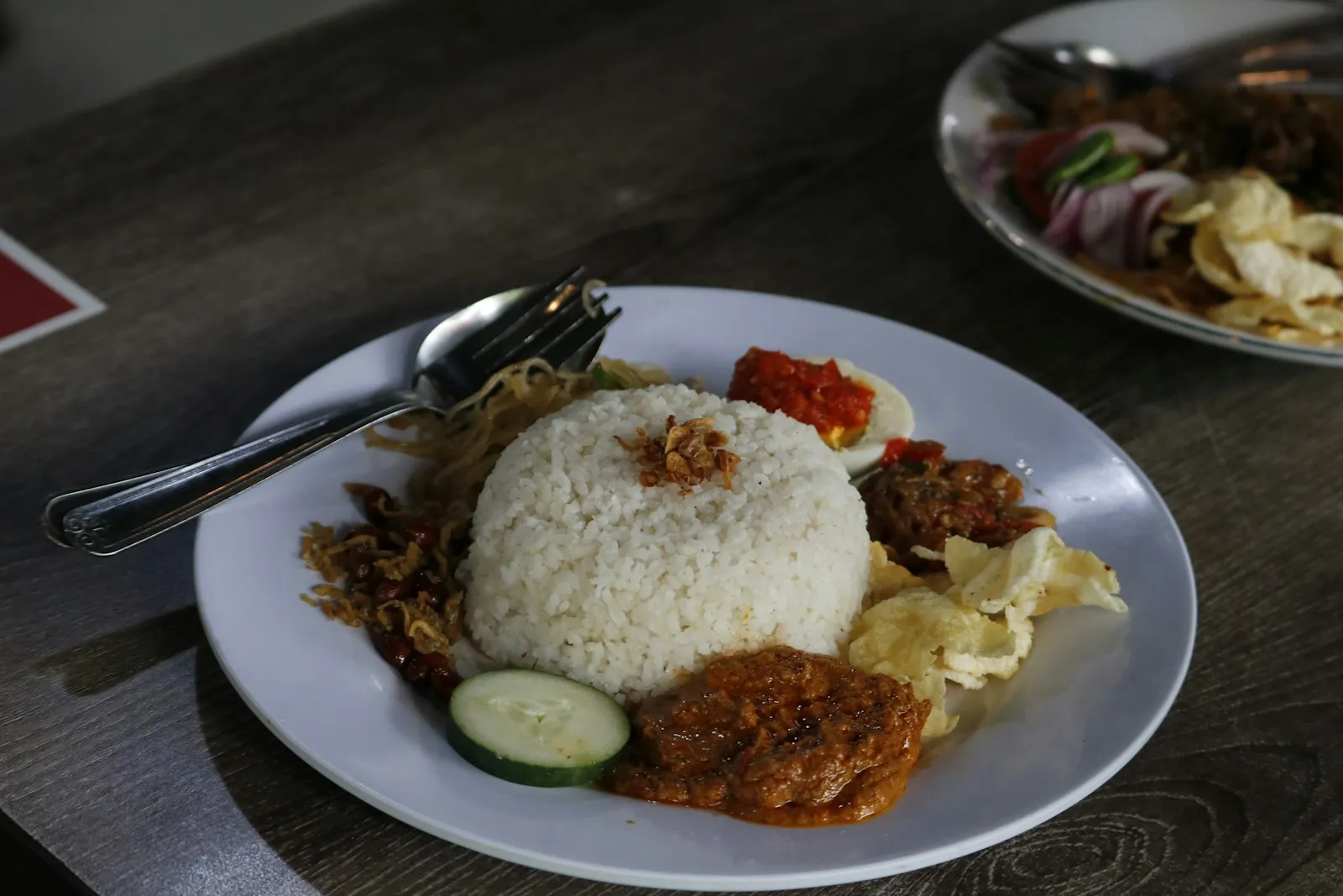 Denpasar: where the island actually eats